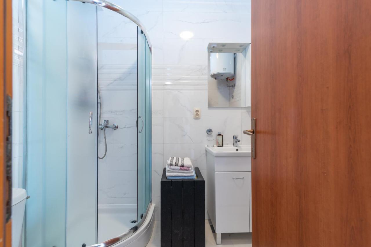 Appartement Apartman Dildo à Trogir Extérieur photo